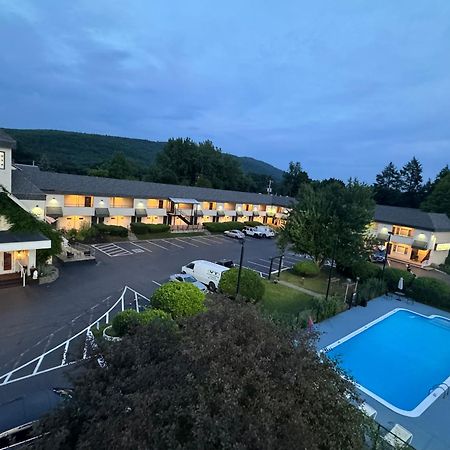 The Black Mountain Inn Brattleboro Ngoại thất bức ảnh